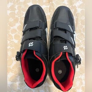 Peloton cycling shoes size 46